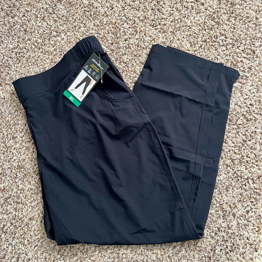 *NWT* Eddie Bauer Pants